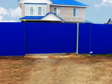 Откатные ворота DoorHan Синие