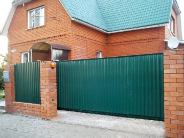 Откатные ворота DoorHan Зеленые